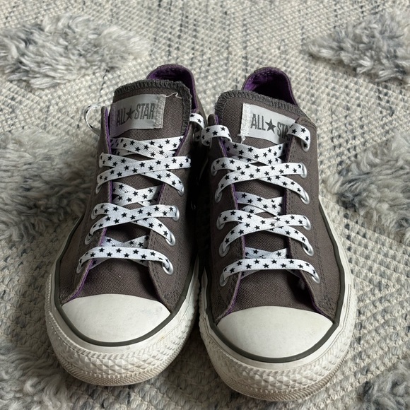 Converse - Picture 3 of 10